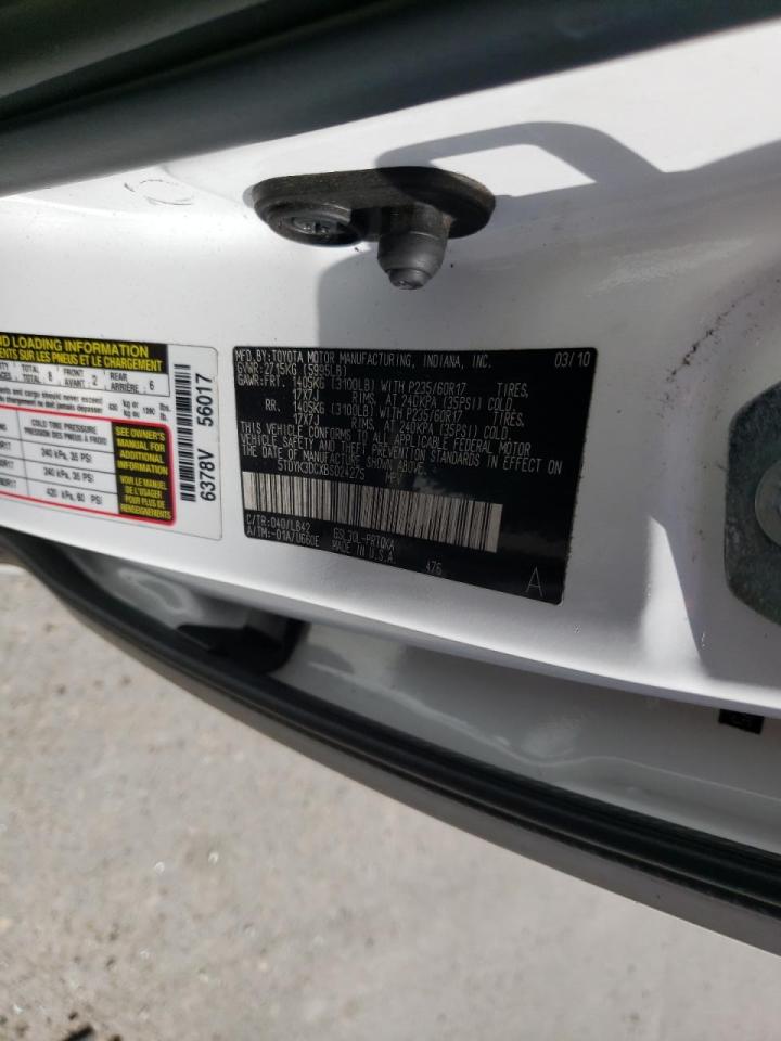 Photo 10 from auction – 2011 TOYOTA SIENNA XLE with VIN 5TDYK3DCXBS024275