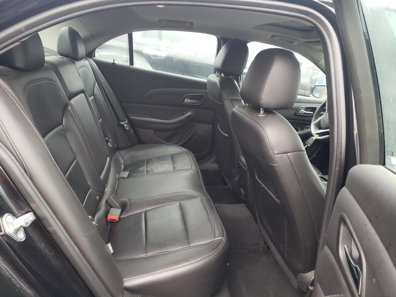 Photo 6 from auction – 2015 CHEVROLET MALIBU 2LT with VIN 1G11D5SL3FF218560