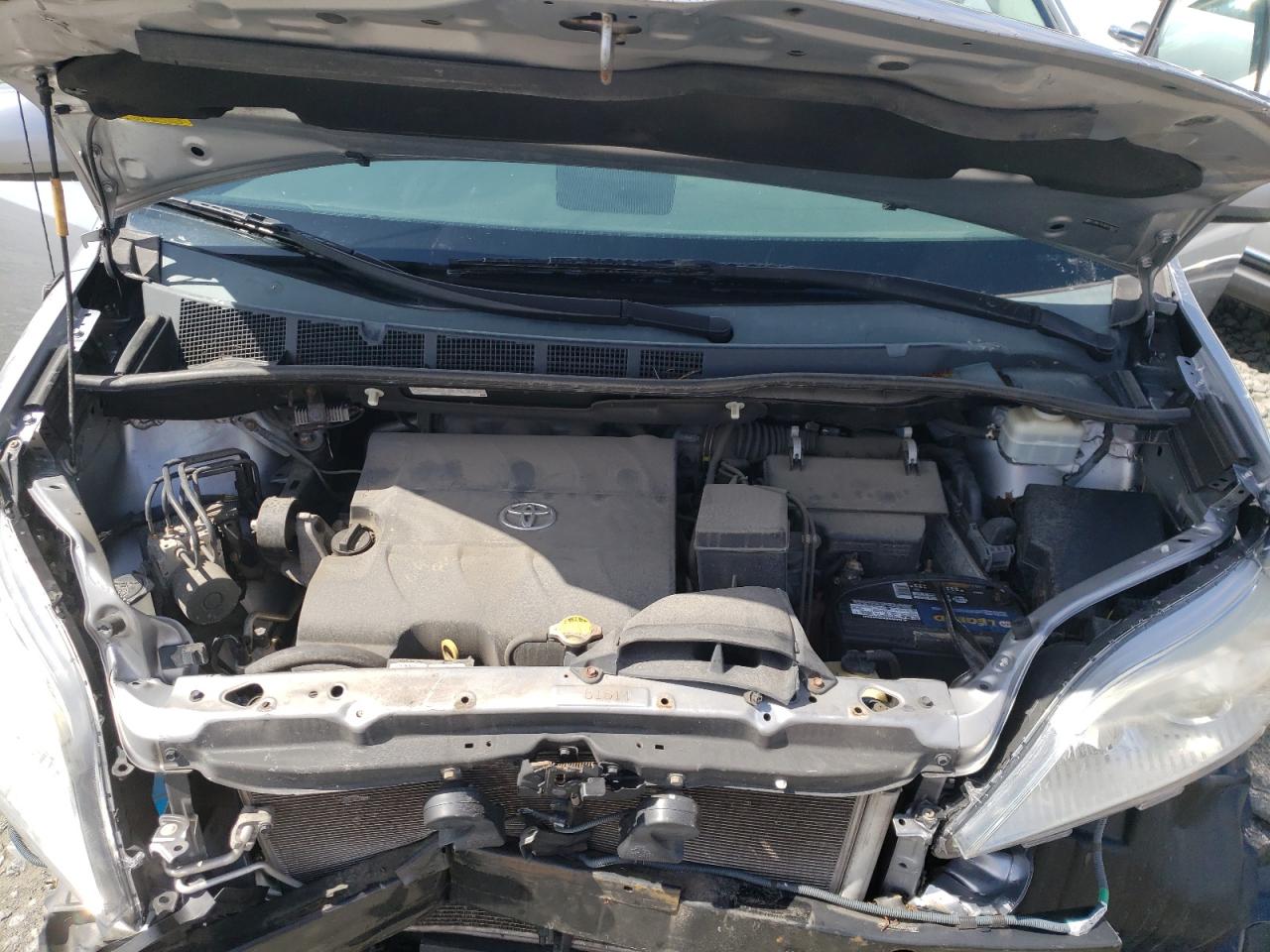 Photo 7 from auction – 2013 TOYOTA SIENNA LE with VIN 5TDKK3DC0DS296830