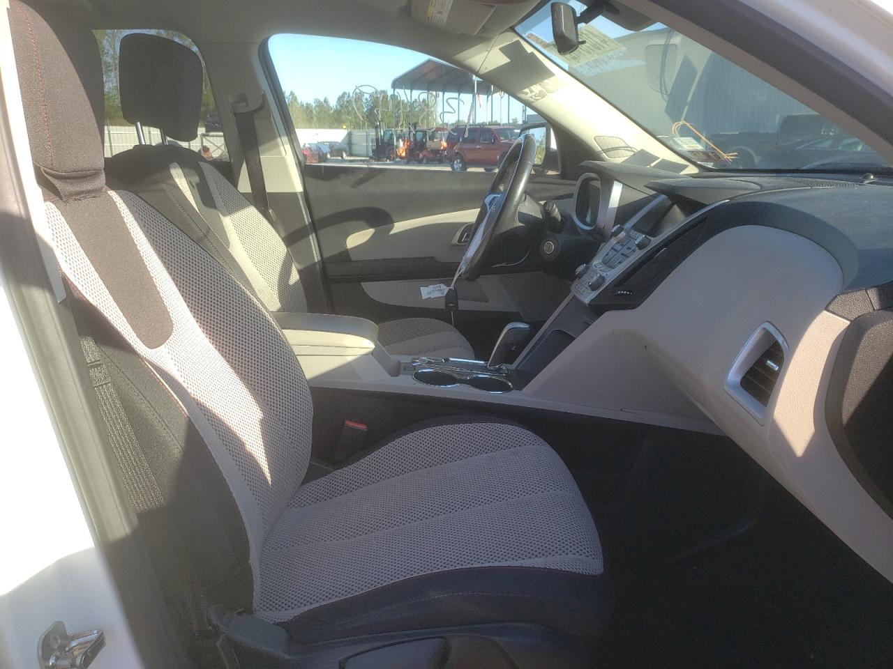 Photo 5 from auction – 2013 CHEVROLET EQUINOX LT with VIN 2GNFLEE34D6186650
