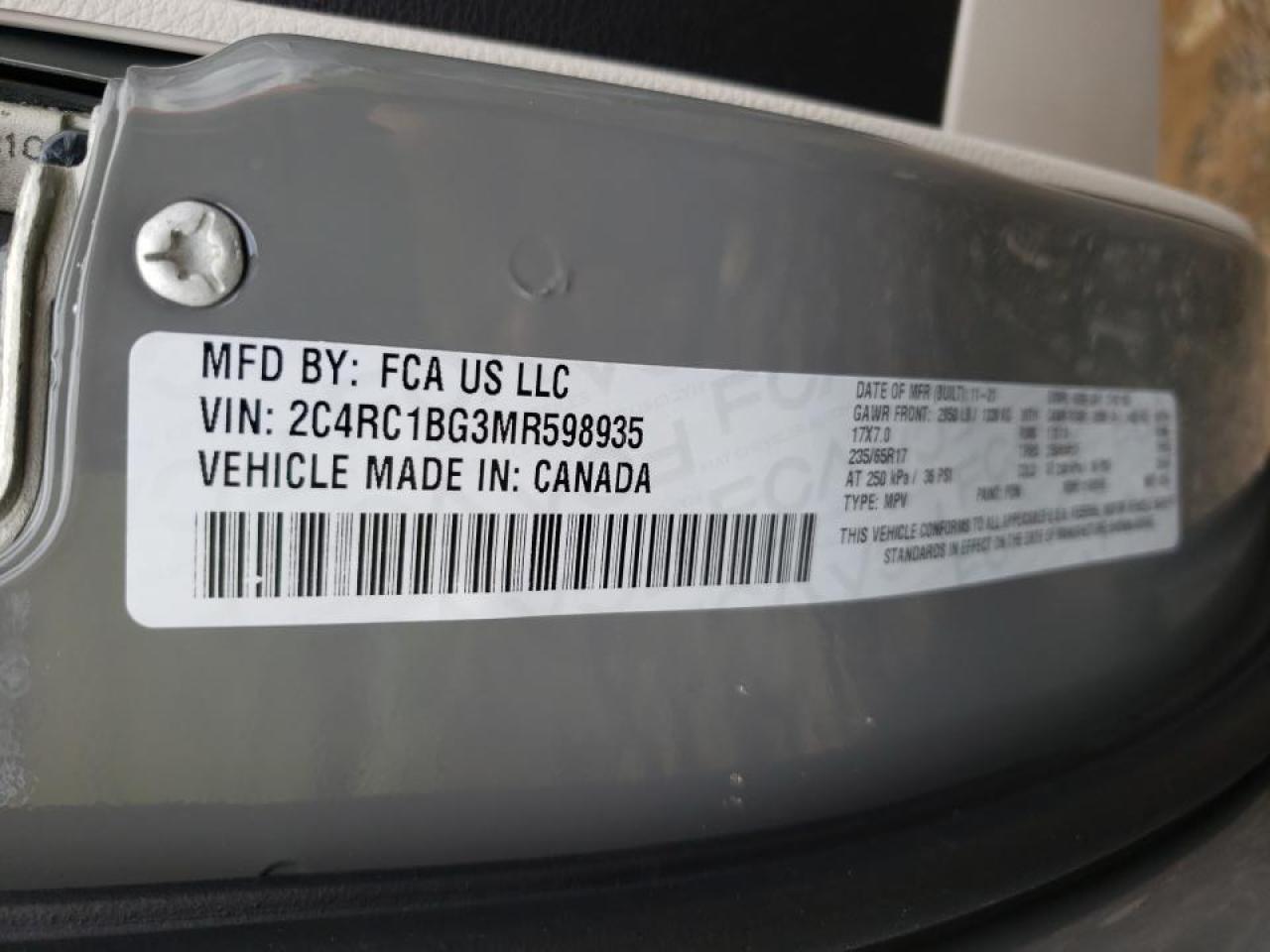 Photo 10 from auction – 2021 CHRYSLER PACIFICA T with VIN 2C4RC1BG3MR598935