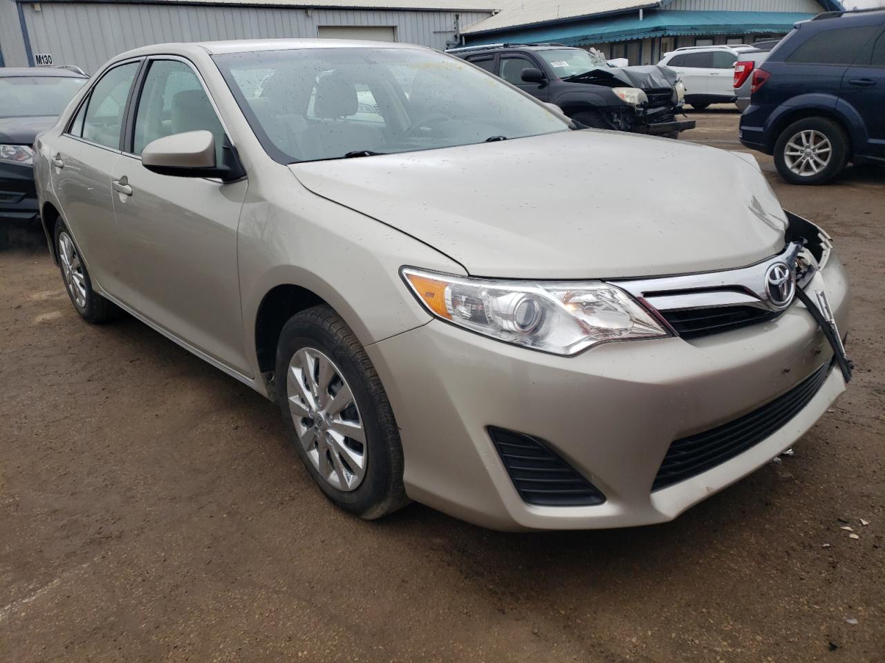 TOYOTA CAMRY 2014 with VIN 4T4BF1FK1ER353550 - Photo from auction
