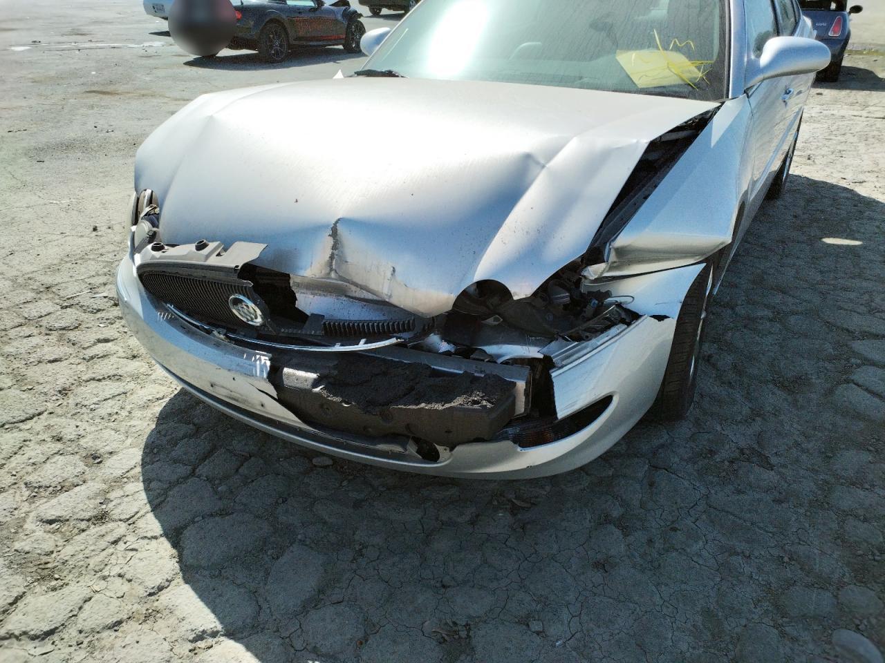 Photo 9 from auction – 2005 BUICK LACROSSE C with VIN 2G4WE567351211472