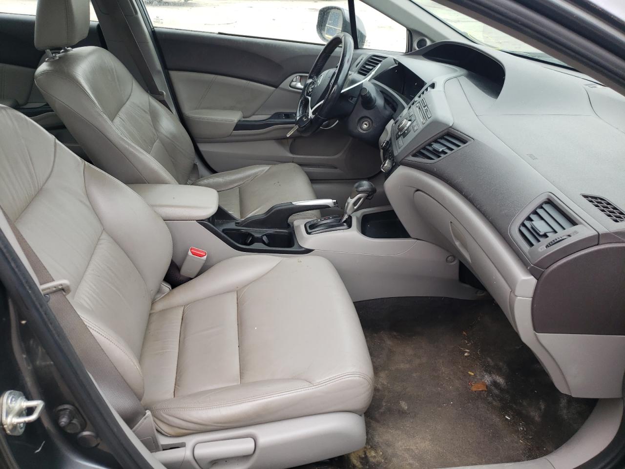 Photo 5 from auction – 2012 HONDA CIVIC EXL with VIN 19XFB2F90CE000338