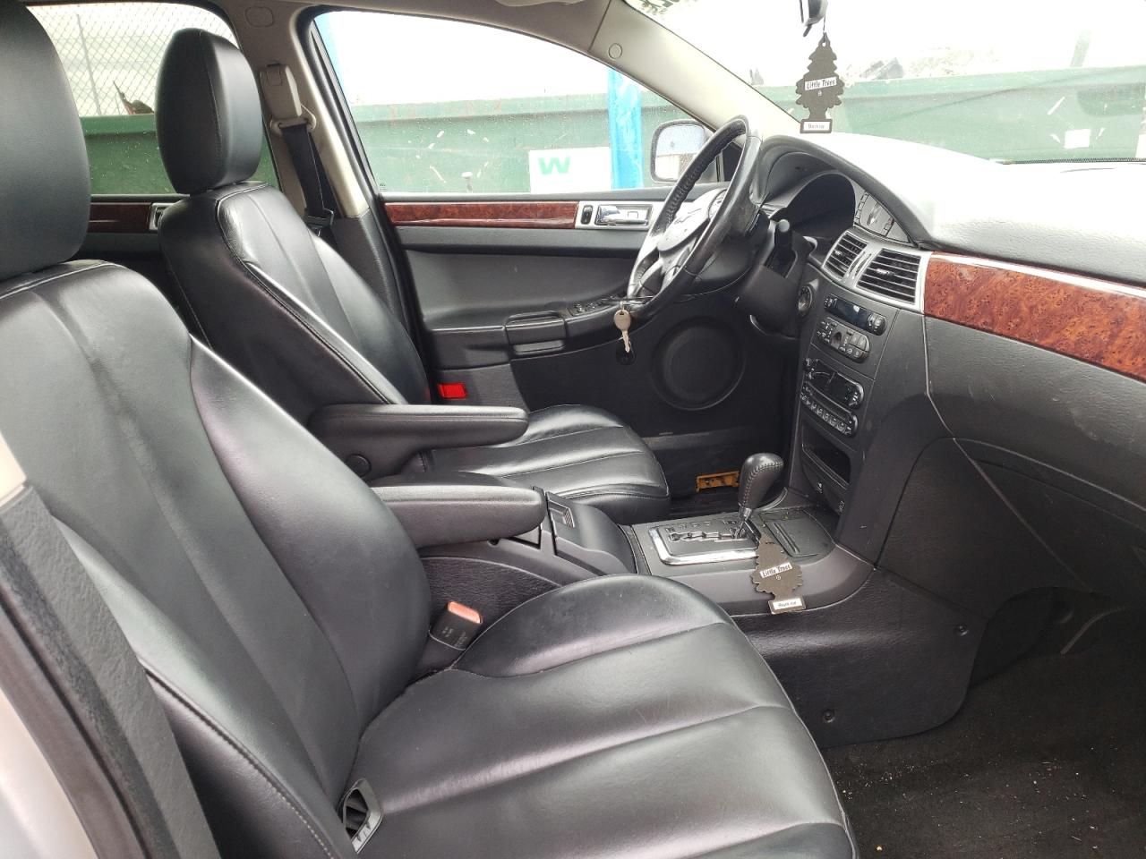 Photo 5 from auction – 2006 CHRYSLER PACIFICA T with VIN 2A4GF68456R761560