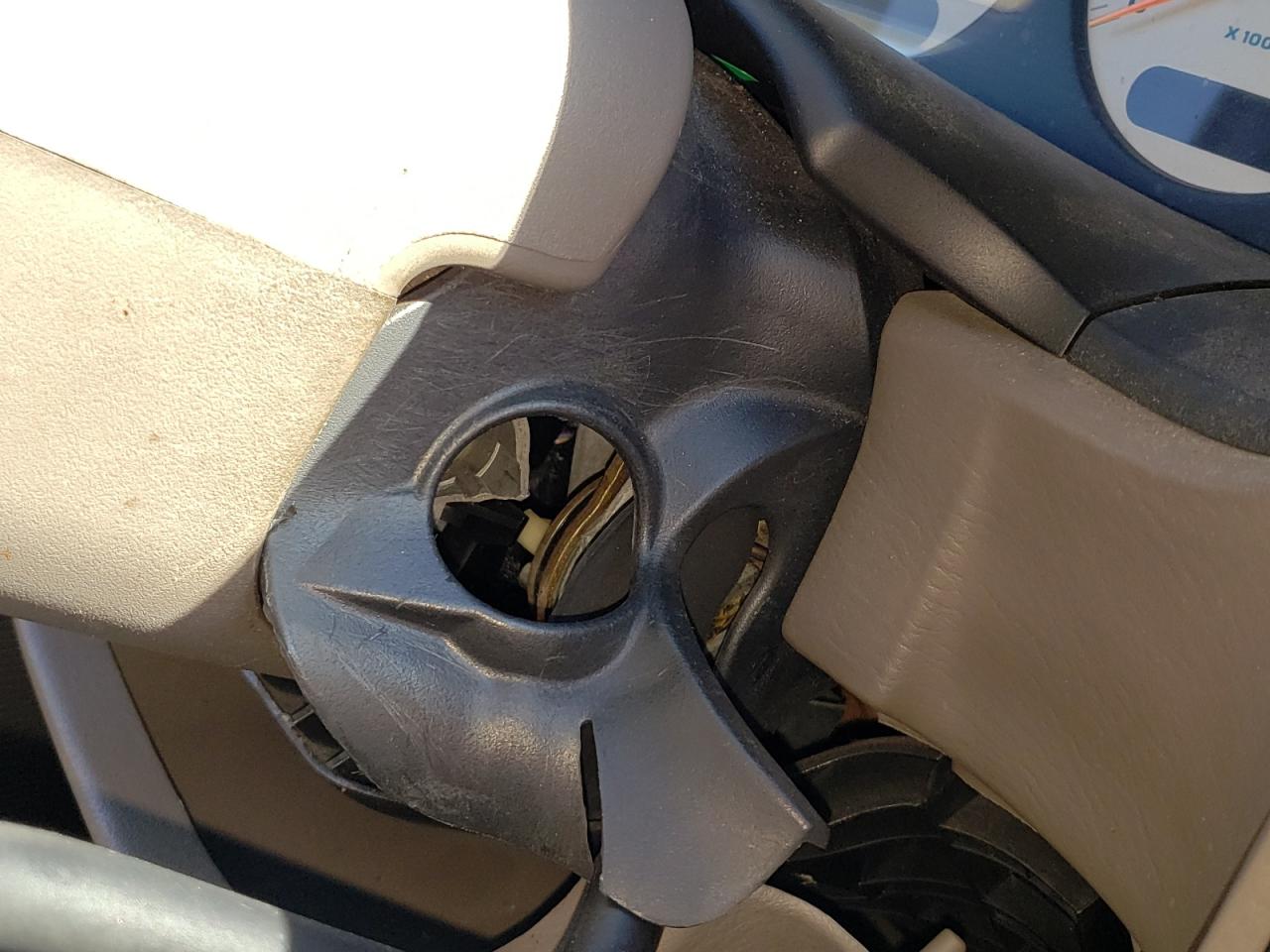 صورة رقم 9 من المزاد - 2002 DODGE GRAND CARA مع VIN 2B4GP443X2R699049
