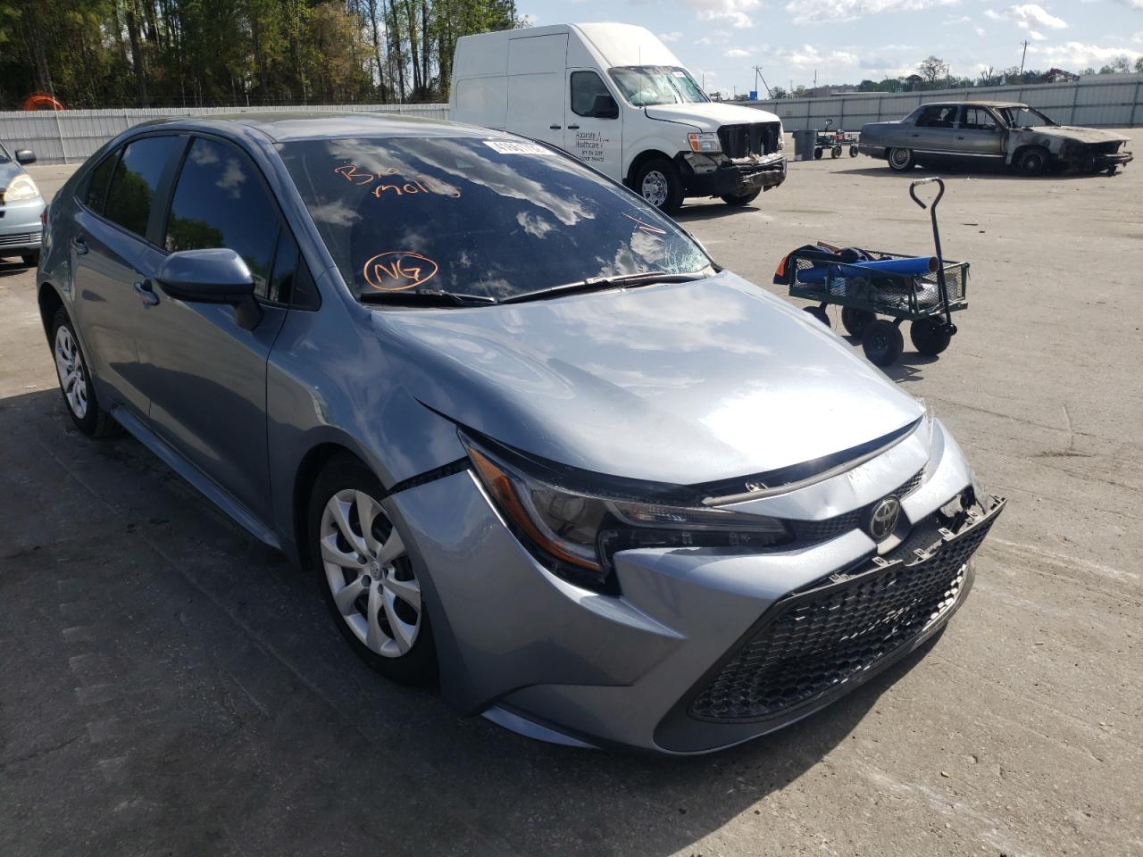 Photo 1 from auction – 2020 TOYOTA COROLLA LE with VIN 5YFEPRAE4LP093244