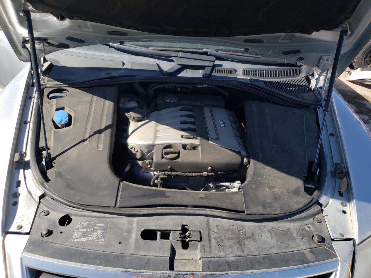 Photo 7 from auction – 2004 VOLKSWAGEN TOUAREG 3. with VIN WVGBC67LX4D023038