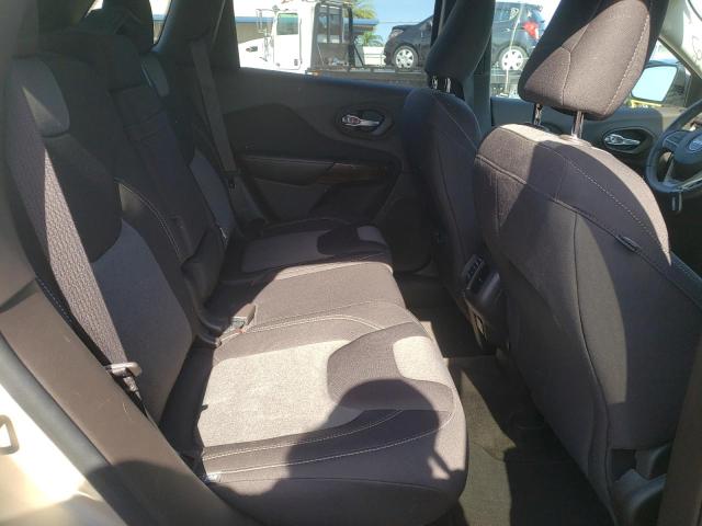Photo 6 from auction – 2014 JEEP CHEROKEE L with VIN 1C4PJLCB5EW247402