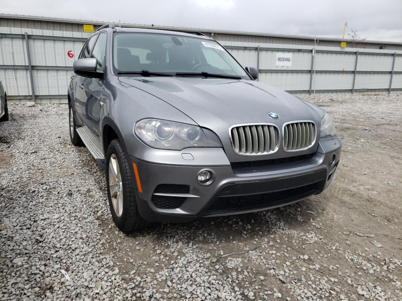 BMW X5 XDRIVE3 2012 with VIN 5UXZW0C55CL664275 - Photo from auction