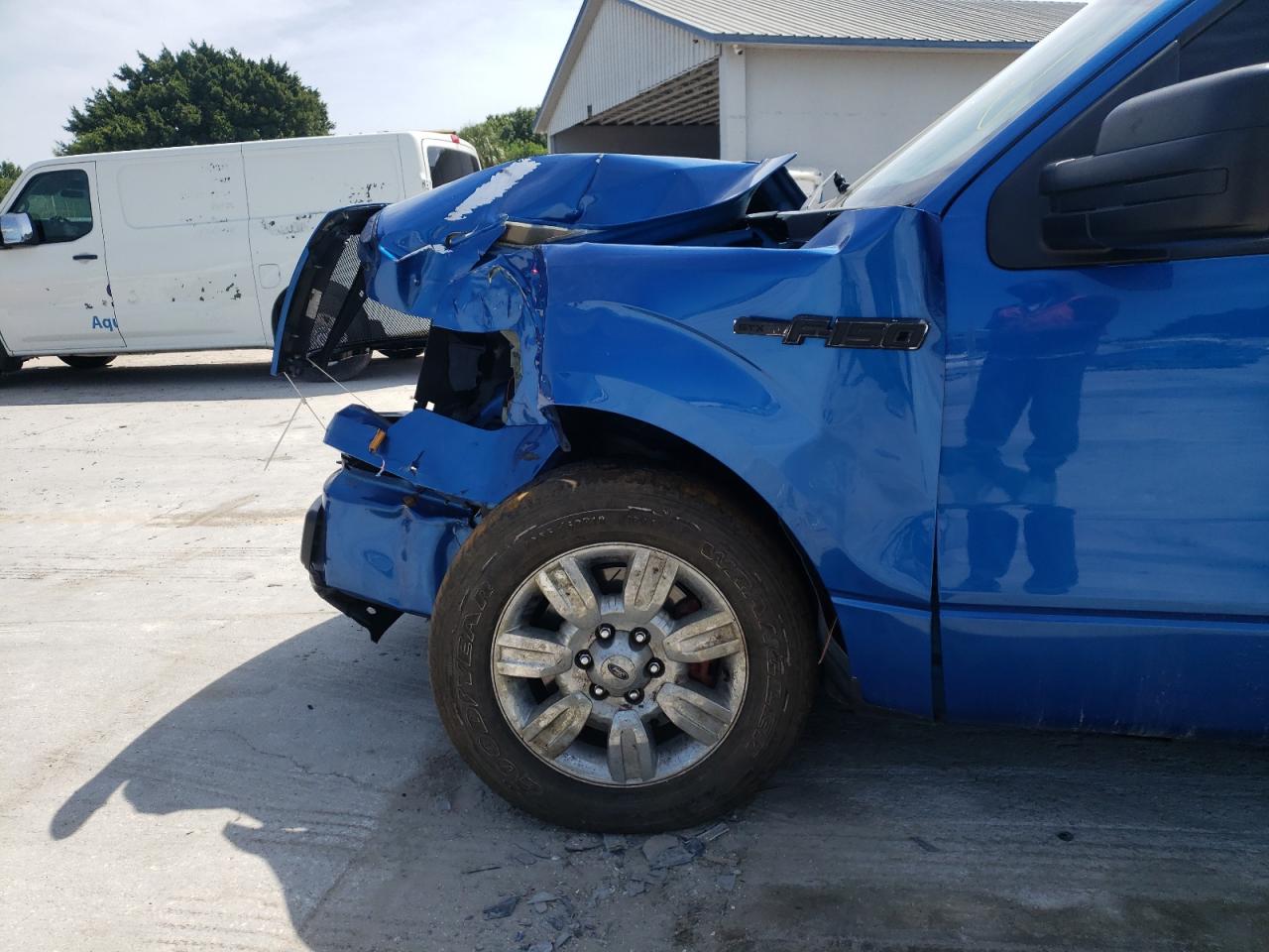 Photo 9 from auction – 2014 FORD F150 with VIN 1FTMF1CM8EFB67425