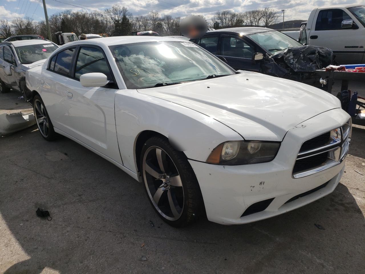 DODGE CHARGER SE 2014 with VIN 2C3CDXBG1EH325820 - Photo from auction