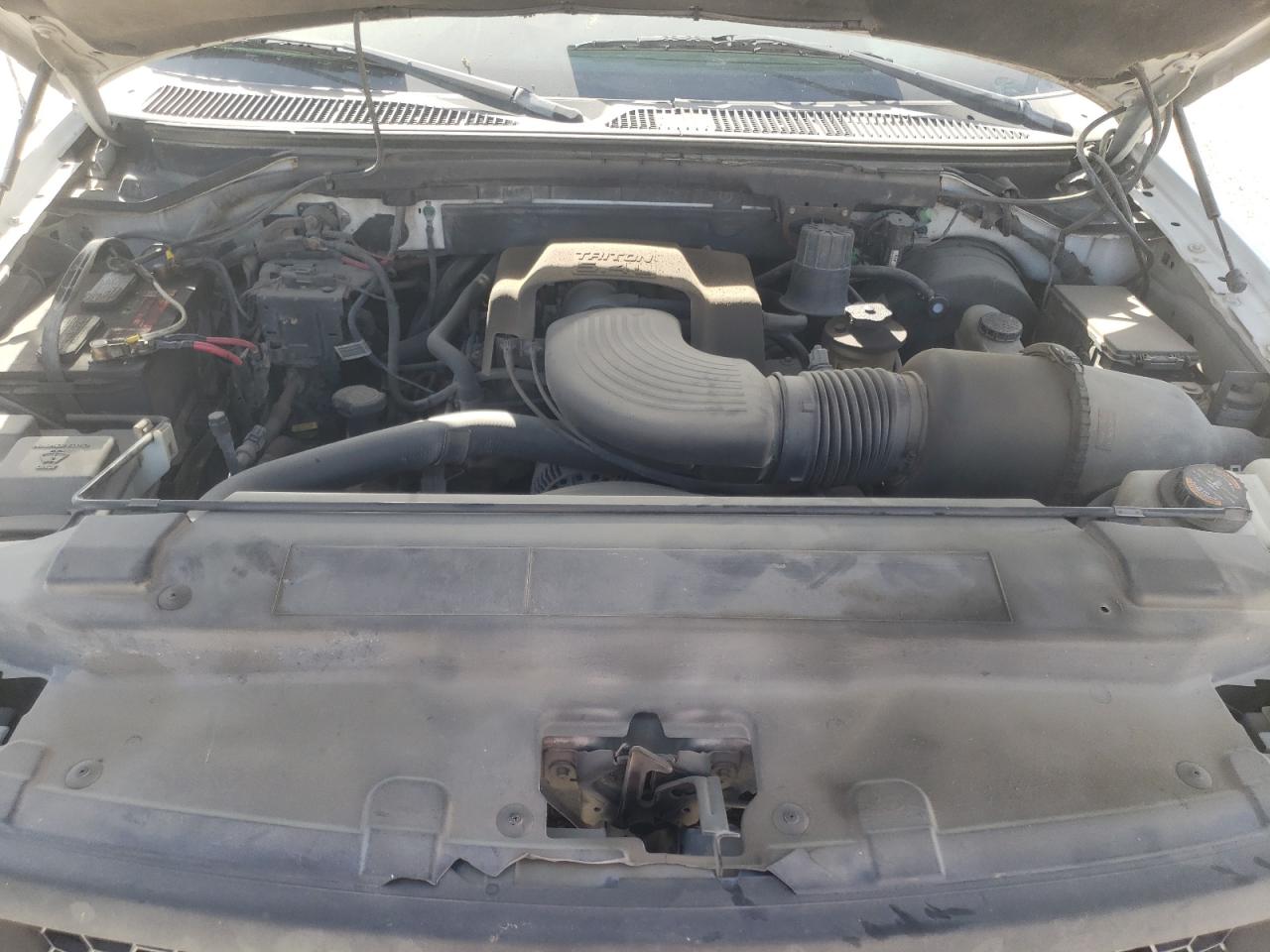Photo 7 from auction – 2001 FORD F150 SUPER with VIN 1FTRW07L51KE39013