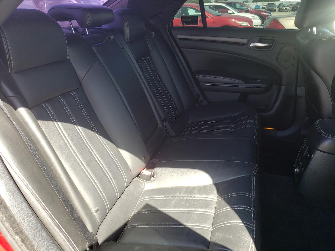 Photo 6 from auction – 2012 CHRYSLER 300 S with VIN 2C3CCADT0CH261499