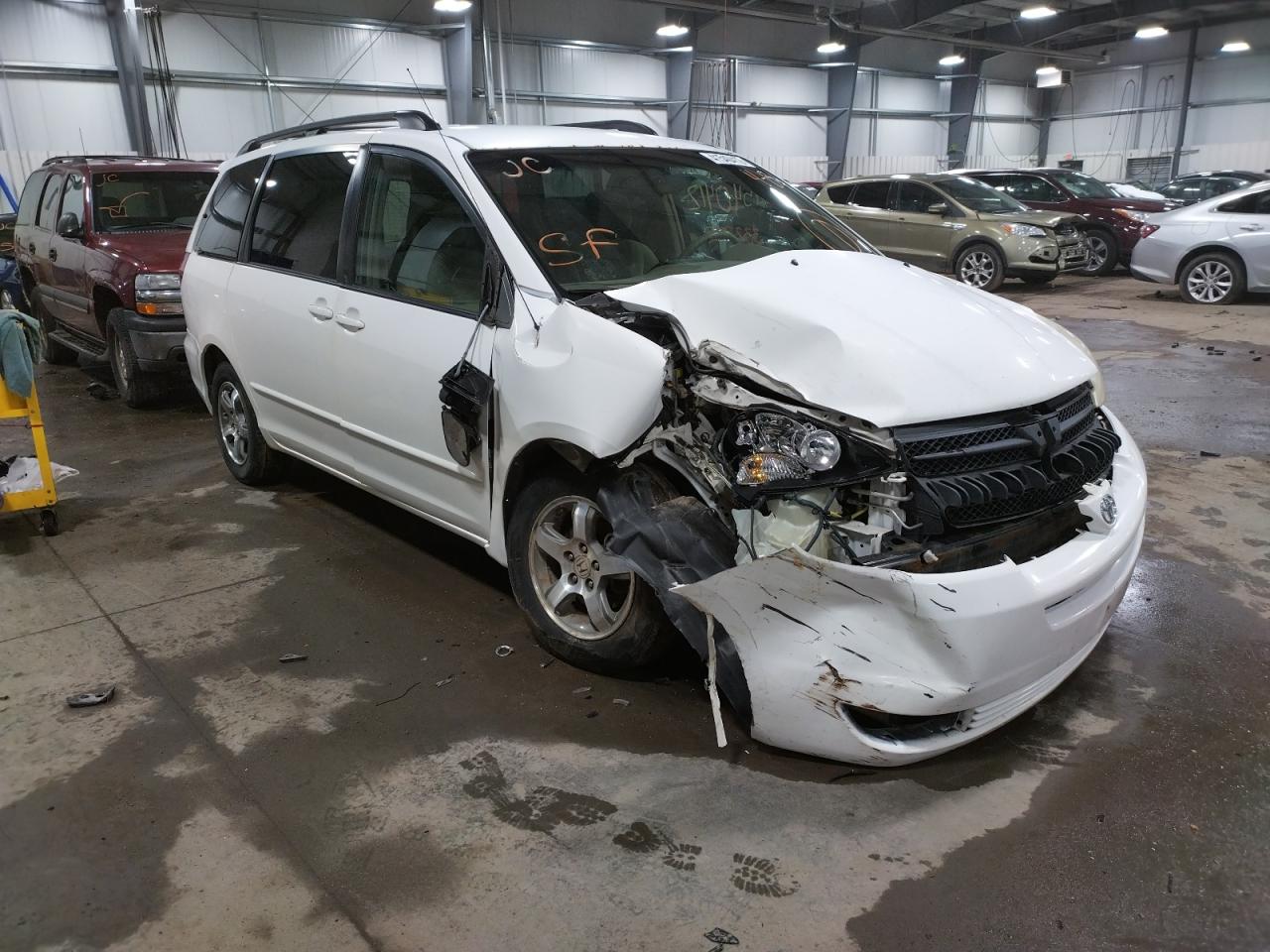 Photo 1 from auction – 2005 TOYOTA SIENNA CE with VIN 5TDZA23C25S242380