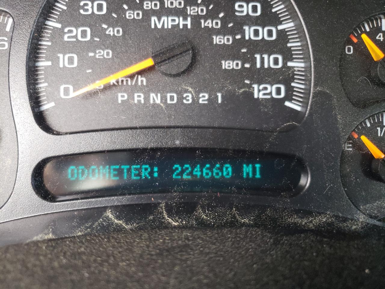 Photo 8 from auction – 2006 GMC SIERRA K25 with VIN 1GTHK23U26F270621