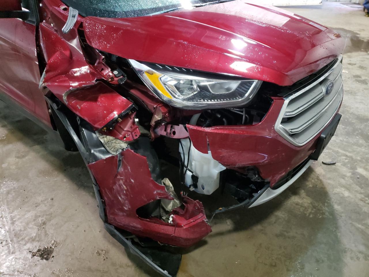 Photo 9 from auction – 2017 FORD ESCAPE SE with VIN 1FMCU9GD4HUD55929