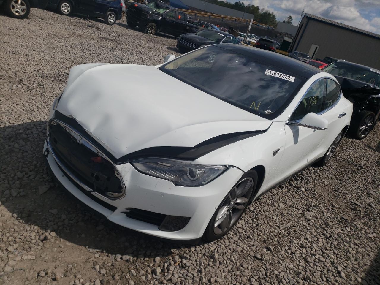 Photo 2 from auction – 2015 TESLA MODEL S 85 with VIN 5YJSA1H29FF087974