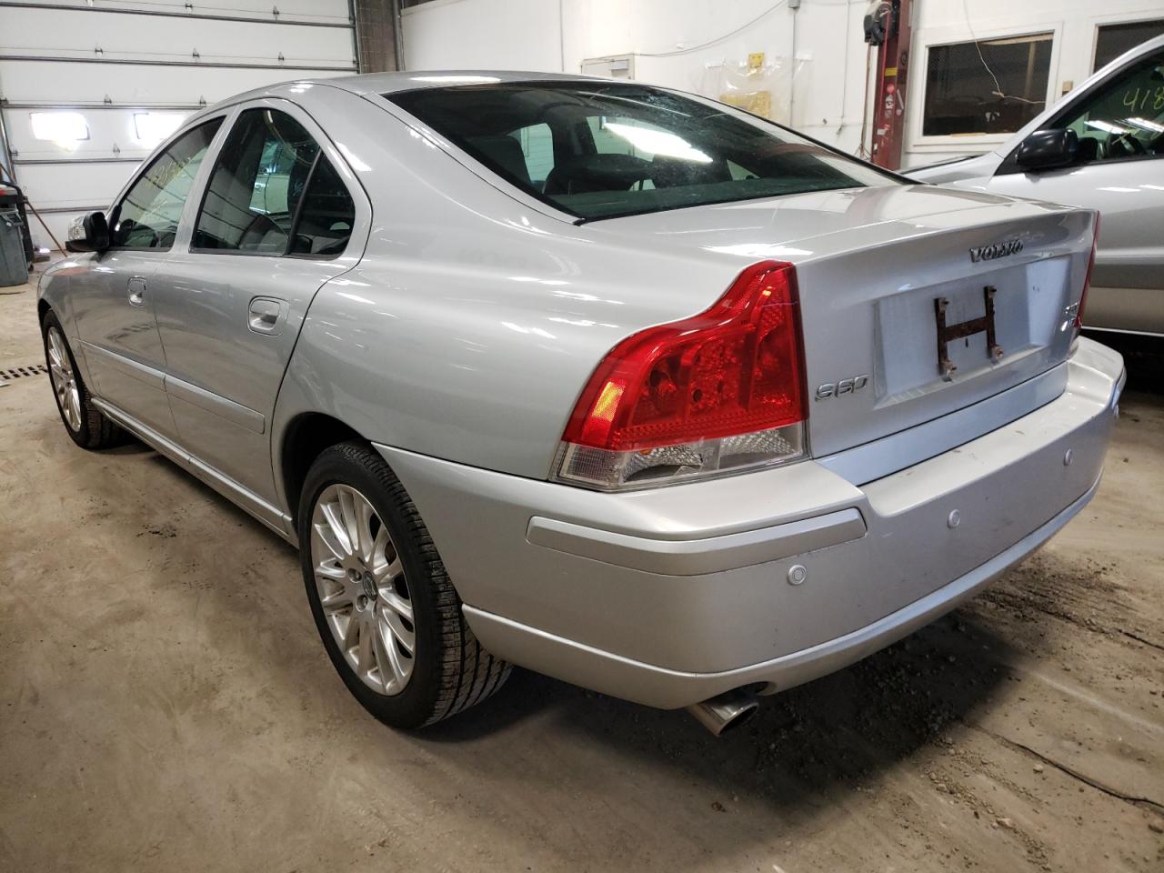 Photo 3 from auction – 2008 VOLVO S60 2.5T with VIN YV1RH592282670063