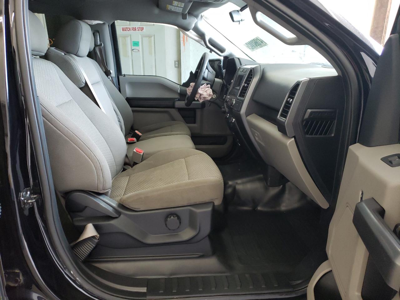 Photo 5 from auction – 2017 FORD F150 SUPER with VIN 1FTFW1EF1HFC71895