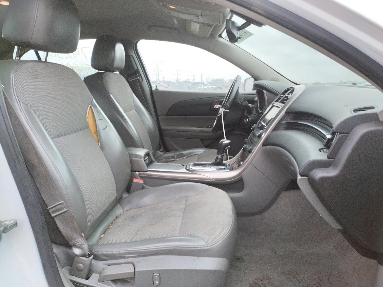 Photo 5 from auction – 2013 CHEVROLET MALIBU 2LT with VIN 1G11E5SA5DF279742