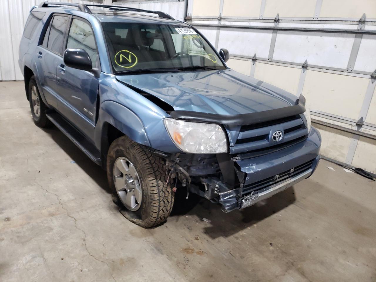 Photo 9 from auction – 2004 TOYOTA 4RUNNER SR with VIN JTEBU14R040043962
