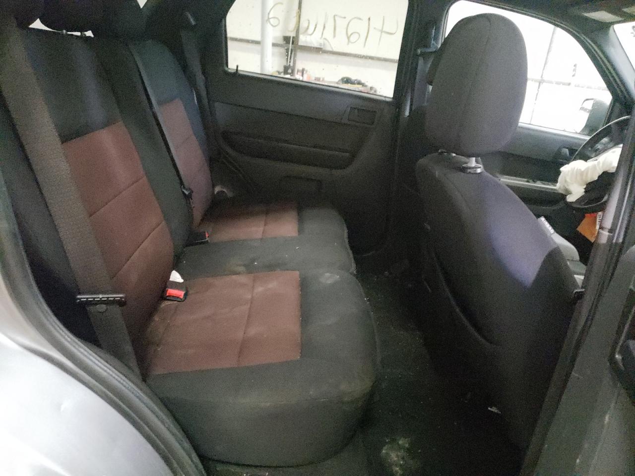 Photo 6 from auction – 2008 FORD ESCAPE XLT with VIN 1FMCU03138KA81061