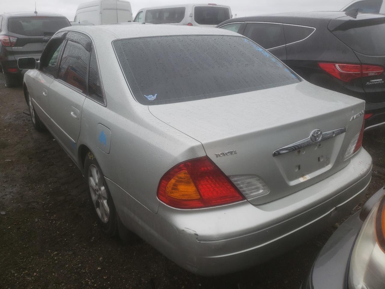 Photo 3 from auction – 2000 TOYOTA AVALON XL with VIN 4T1BF28B7YU110746