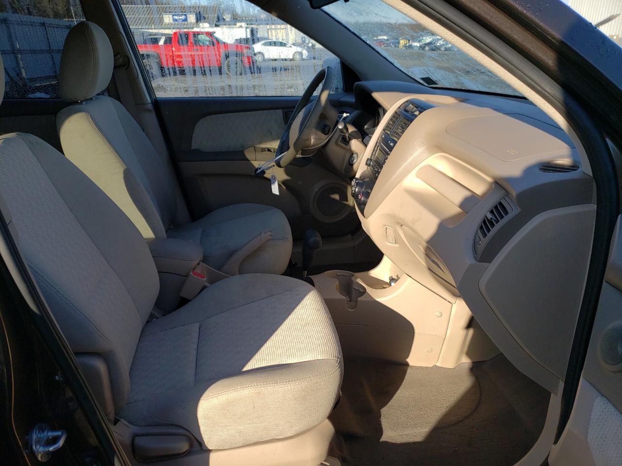 Photo 5 from auction – 2008 KIA SPORTAGE with VIN KNDJF724187501185