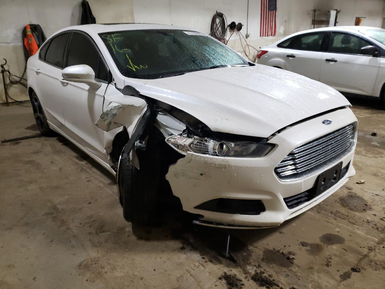 FORD FUSION SE 2016 with VIN 3FA6P0HD2GR362621 - Photo from auction