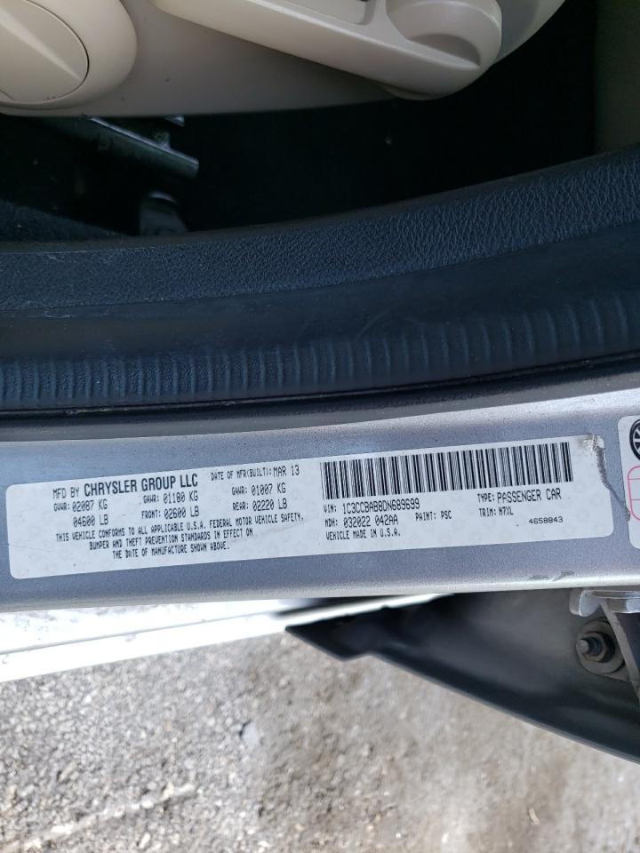 Photo 10 from auction – 2013 CHRYSLER 200 LX with VIN 1C3CCBAB8DN689699