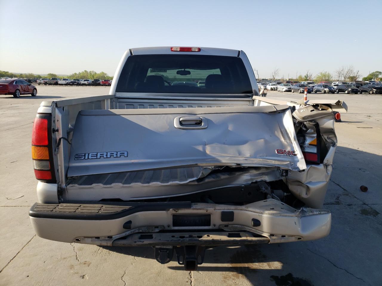 Photo 9 from auction – 2006 GMC SIERRA K15 with VIN 2GTEK63N461313172