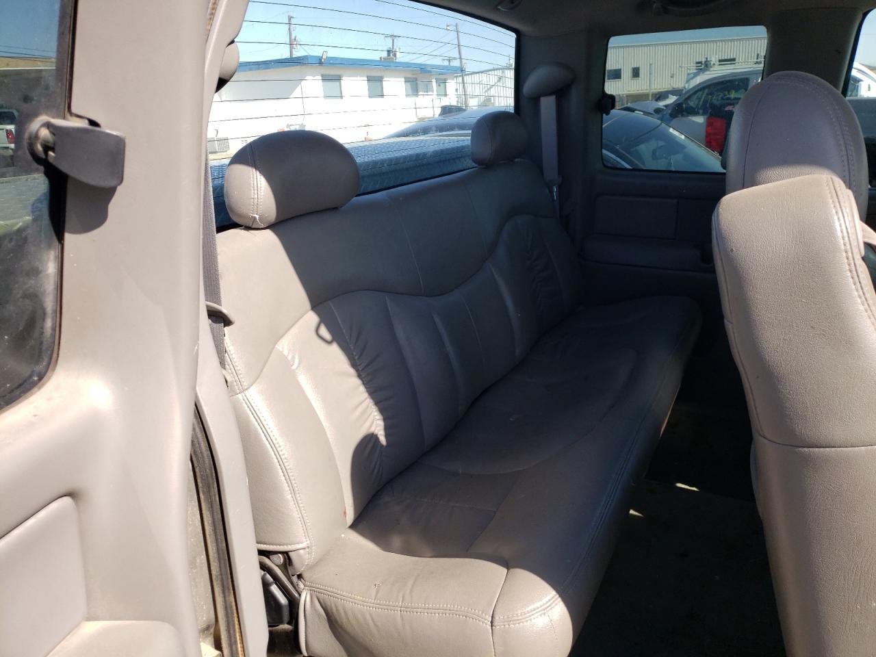 Photo 6 from auction – 1999 GMC NEW SIERRA with VIN 2GTEC19T0X1543265