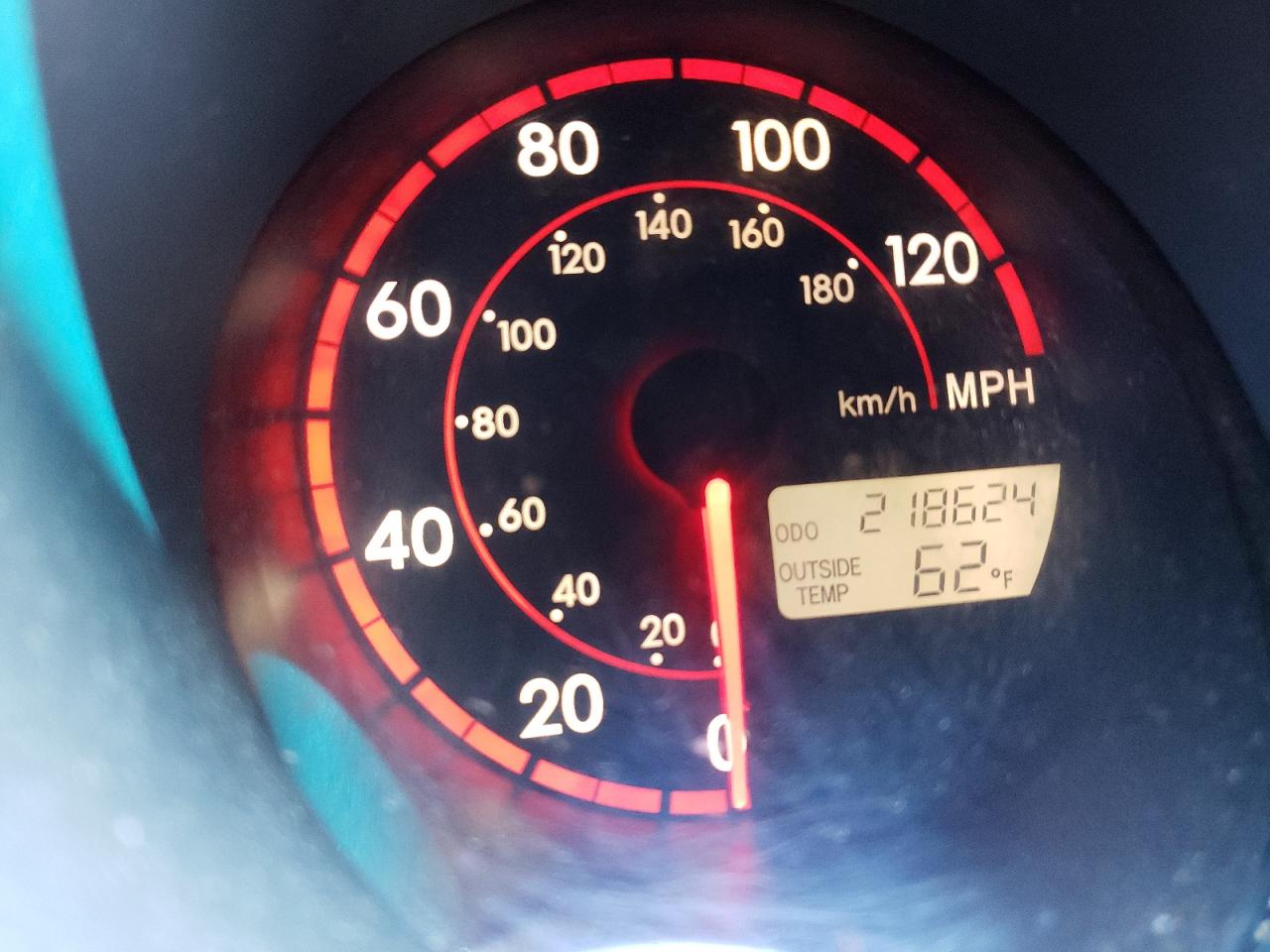 Photo 8 from auction – 2004 PONTIAC VIBE with VIN 5Y2SL62884Z403537
