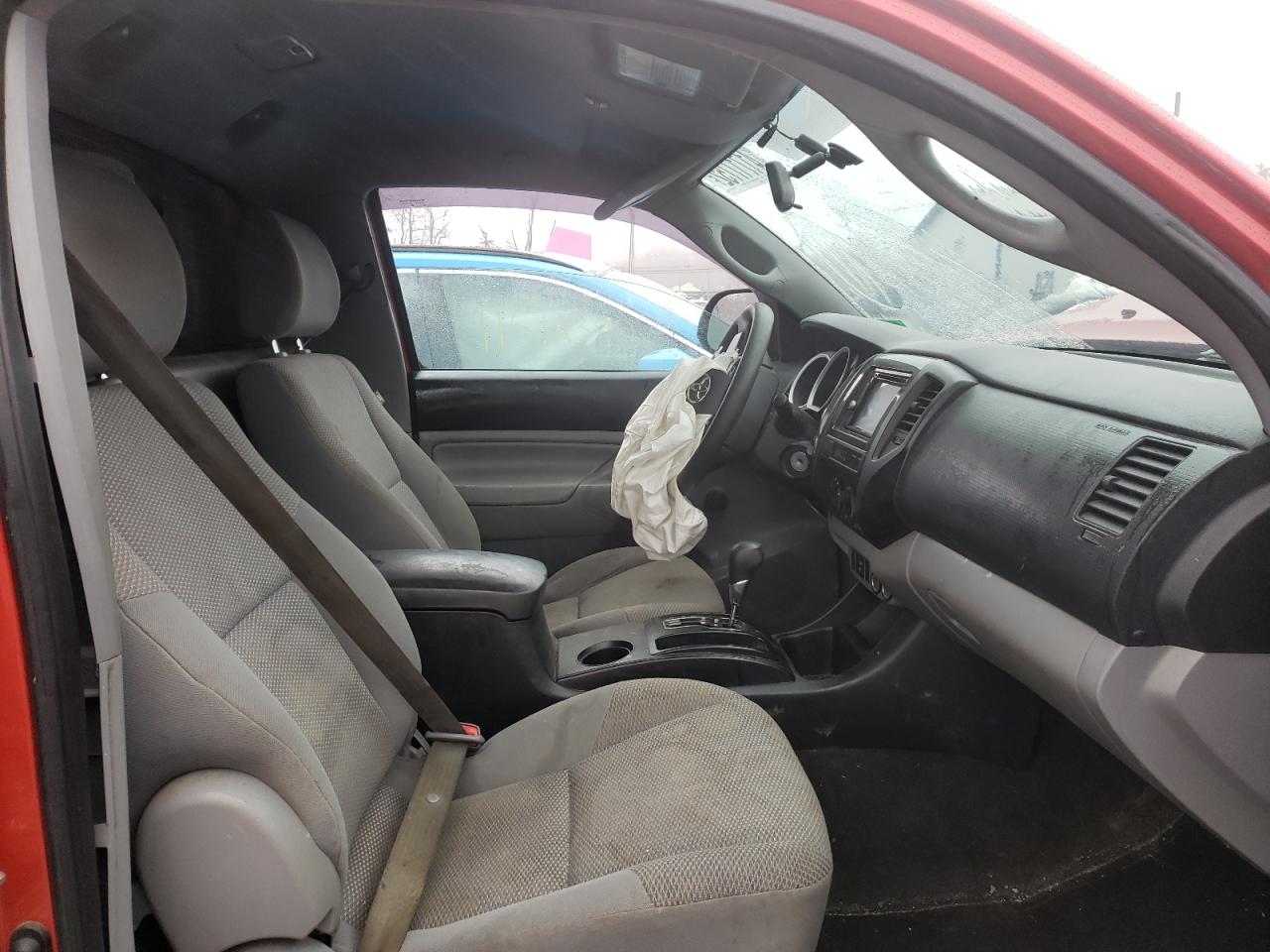 Photo 5 from auction – 2014 TOYOTA TACOMA with VIN 5TFPX4ENXEX022754