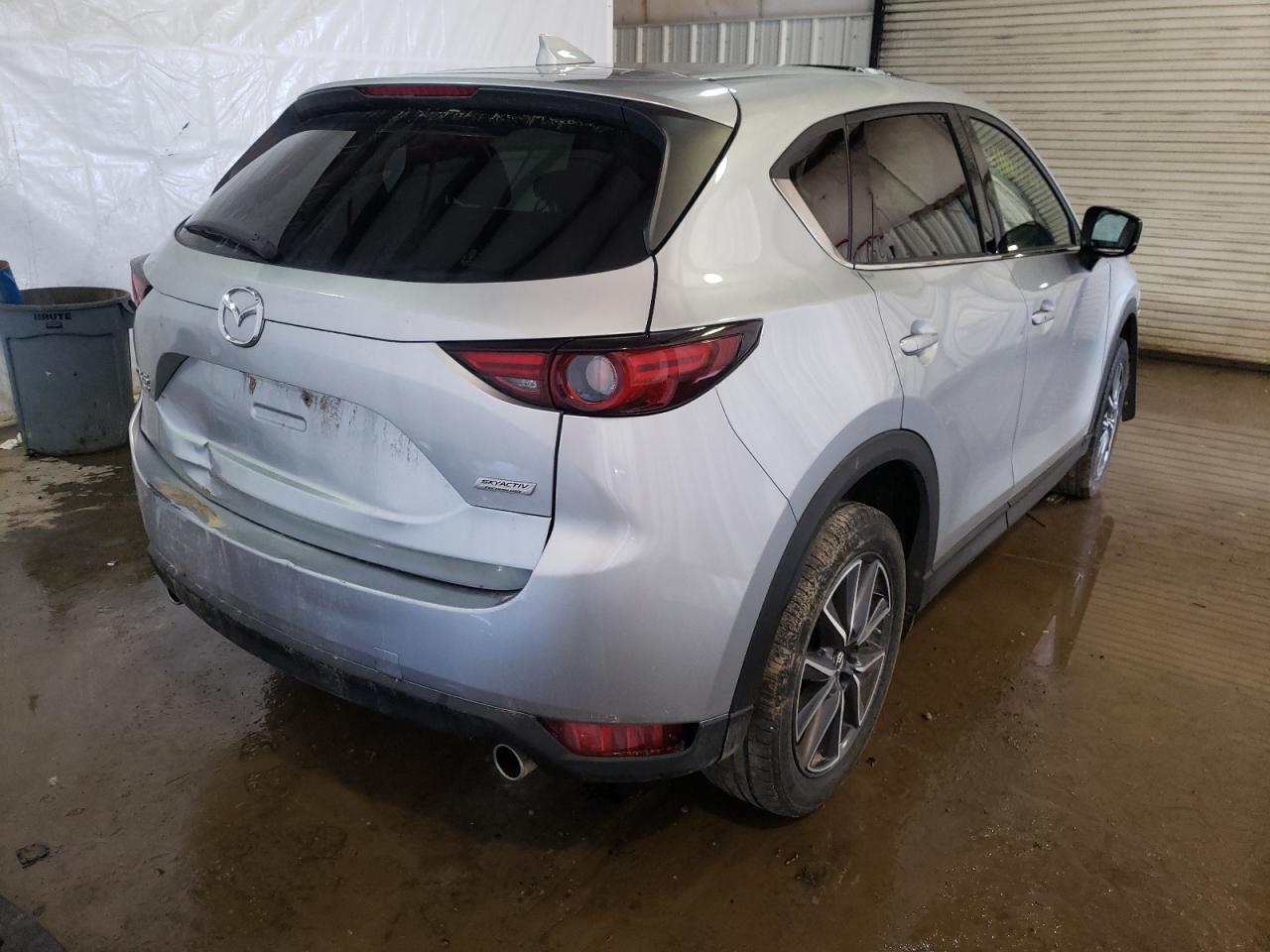Photo 17 from auction – 2018 MAZDA CX-5 GRAND with VIN JM3KFBDM8J0370993