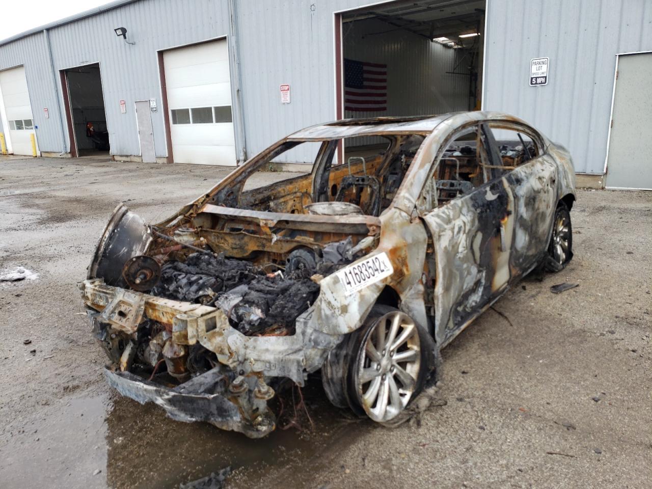 Photo 2 from auction – 2015 BUICK LACROSSE with VIN 1G4GB5G30FF134109
