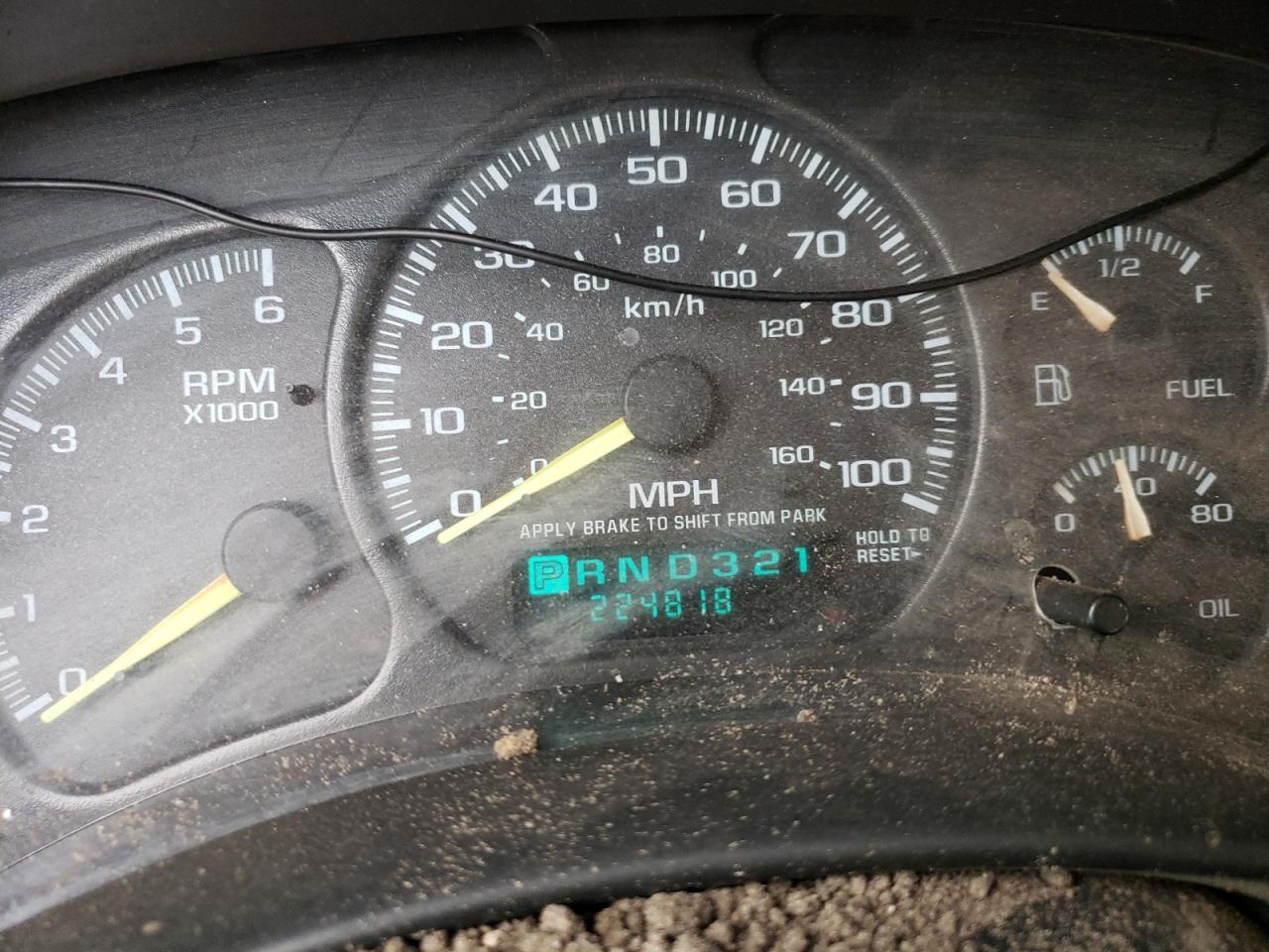 Photo 8 from auction – 2001 GMC YUKON with VIN 1GKEC13T21J188917