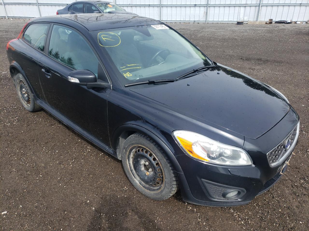 Zdjęcie 1 z aukcji – 2011 VOLVO C30 T5 z VIN YV1672MK9B2200230