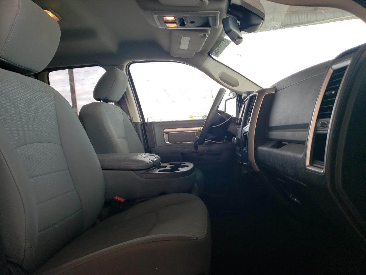 Photo 5 from auction – 2015 RAM 1500 SLT with VIN 1C6RR7GT8FS578647