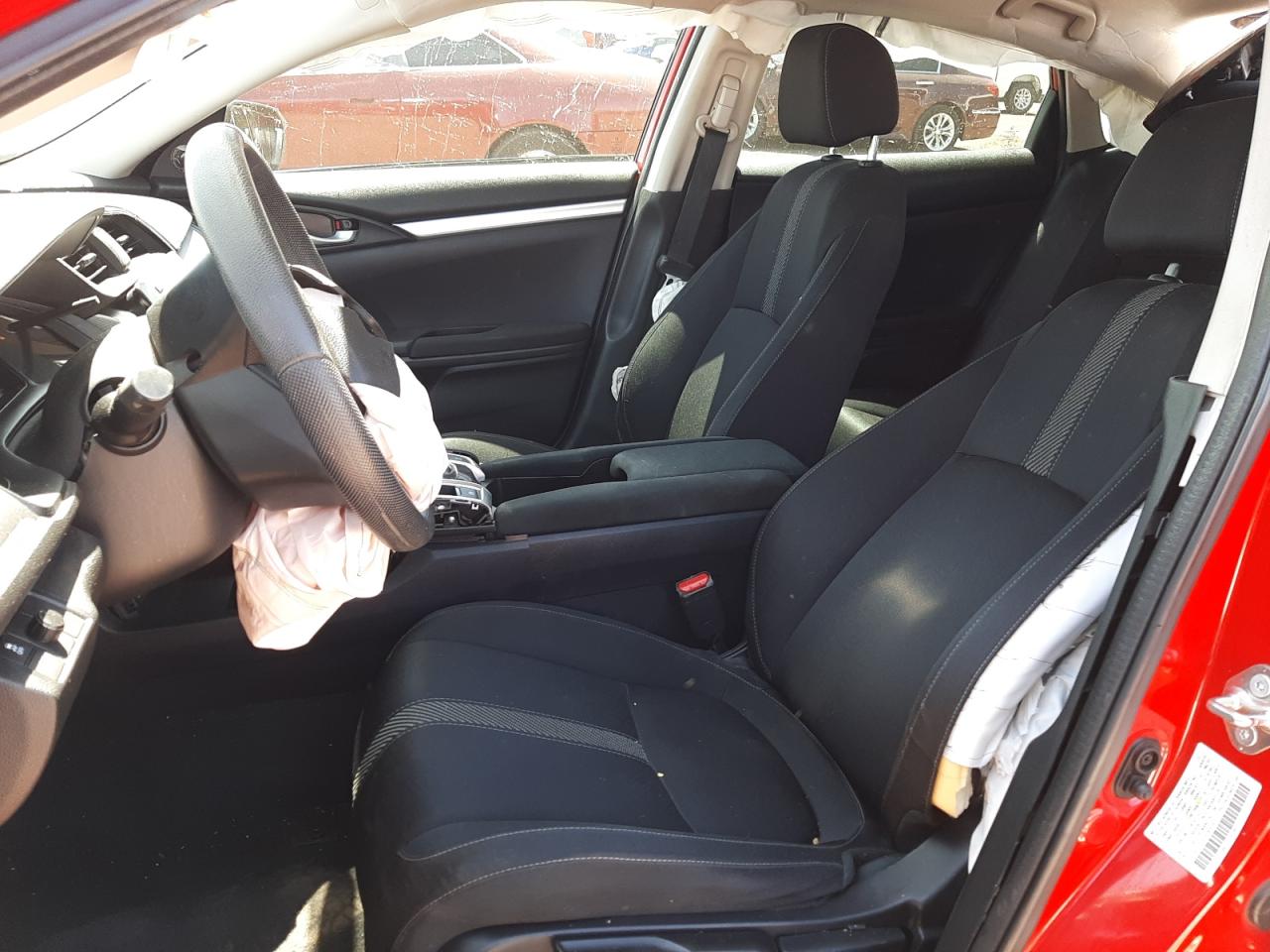 Photo 5 from auction – 2018 HONDA CIVIC LX with VIN 2HGFC2F50JH503252