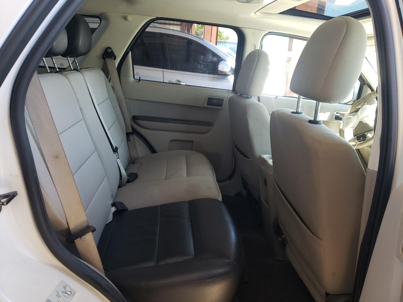 Photo 6 from auction – 2012 FORD ESCAPE XLT with VIN 1FMCU0DG7CKA48947