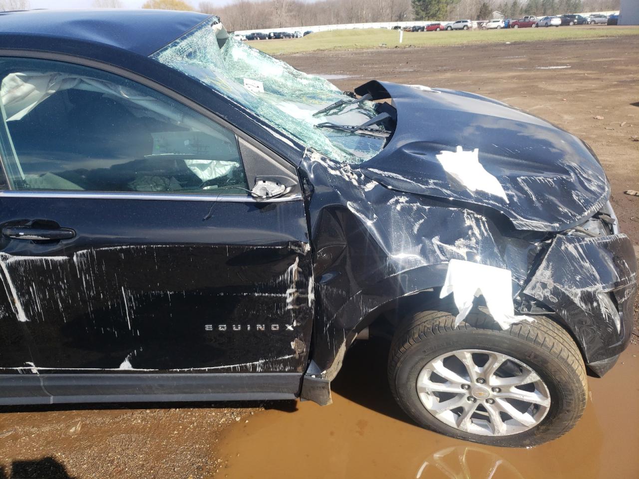 Photo 9 from auction – 2018 CHEVROLET EQUINOX LT with VIN 2GNAXSEV9J6261367