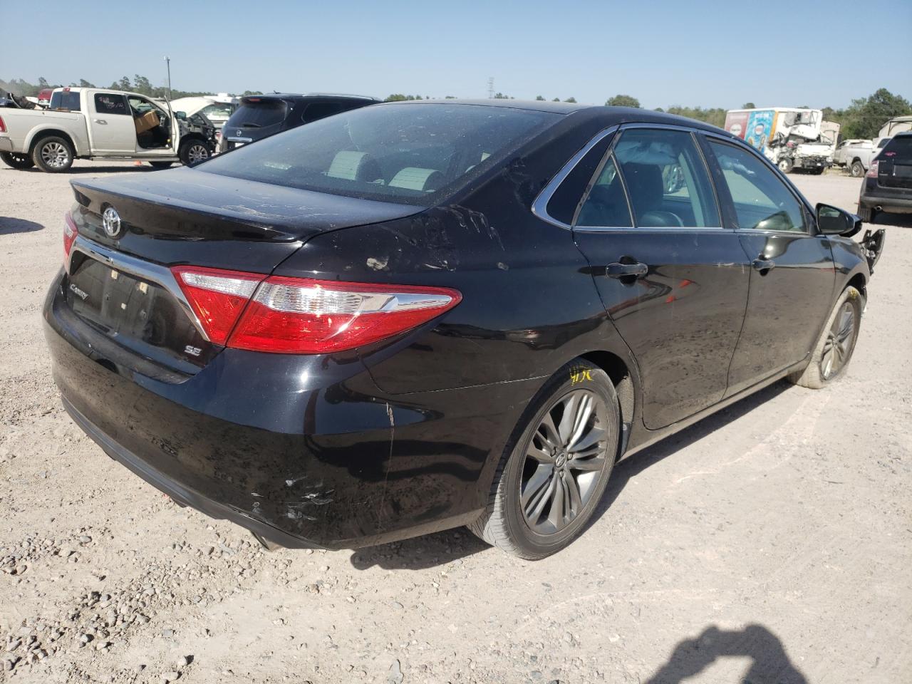 Photo 4 from auction – 2016 TOYOTA CAMRY LE with VIN 4T1BF1FK8GU210544