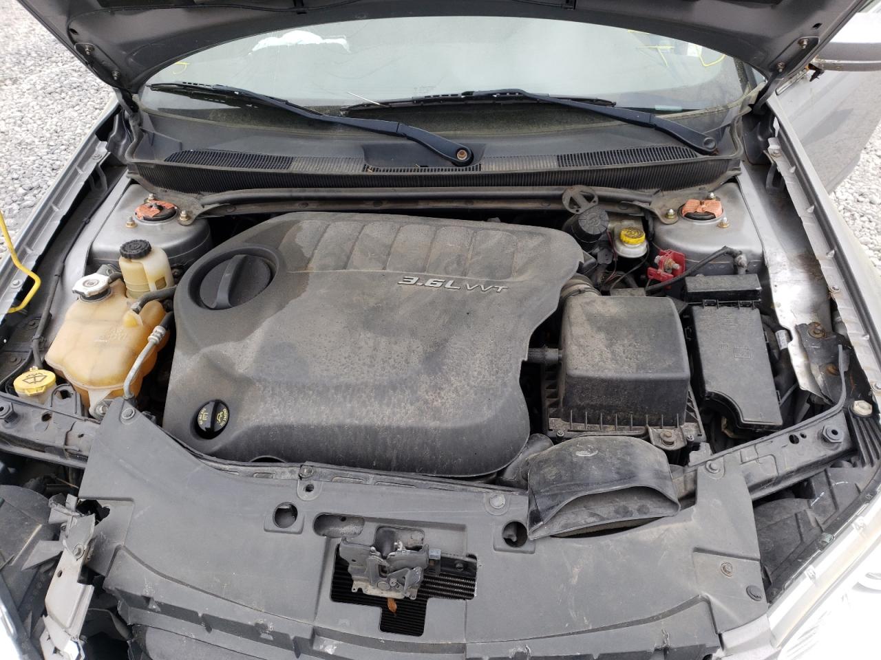 صورة رقم 7 من المزاد - 2013 CHRYSLER 200 LX مع VIN 1C3CCBAG6DN724235