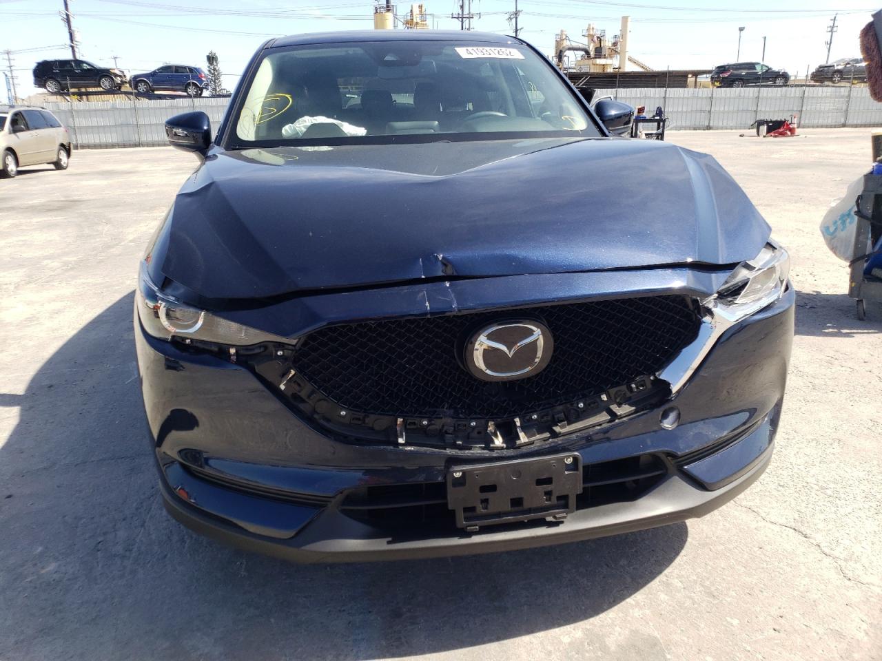 Photo 9 from auction – 2019 MAZDA CX-5 TOURI with VIN JM3KFACM6K1581830