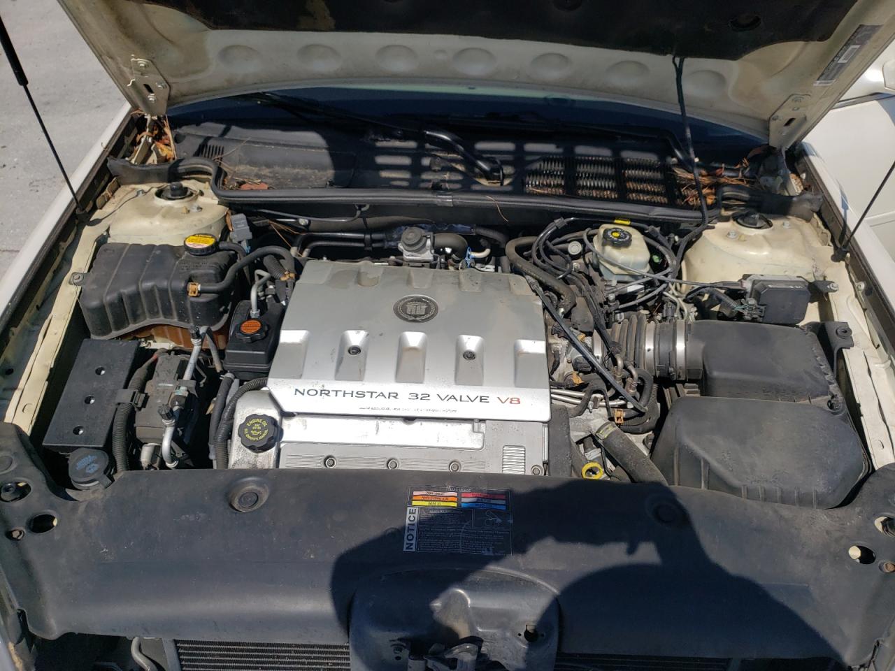Photo 7 from auction – 2001 CADILLAC DEVILLE with VIN 1G6KD54Y51U163072