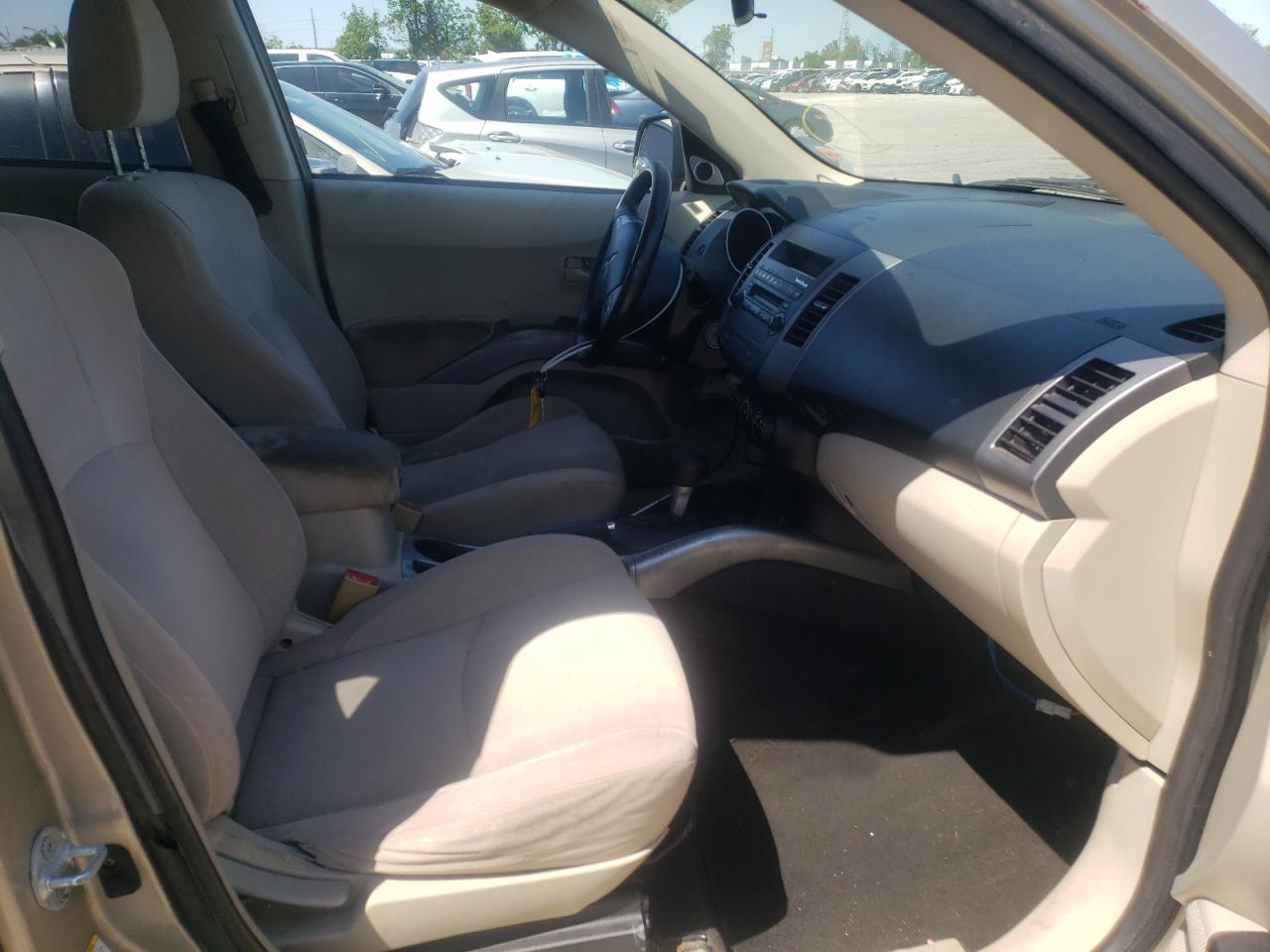 Photo 5 from auction – 2007 MITSUBISHI OUTLANDER with VIN JA4MS31X67Z006040