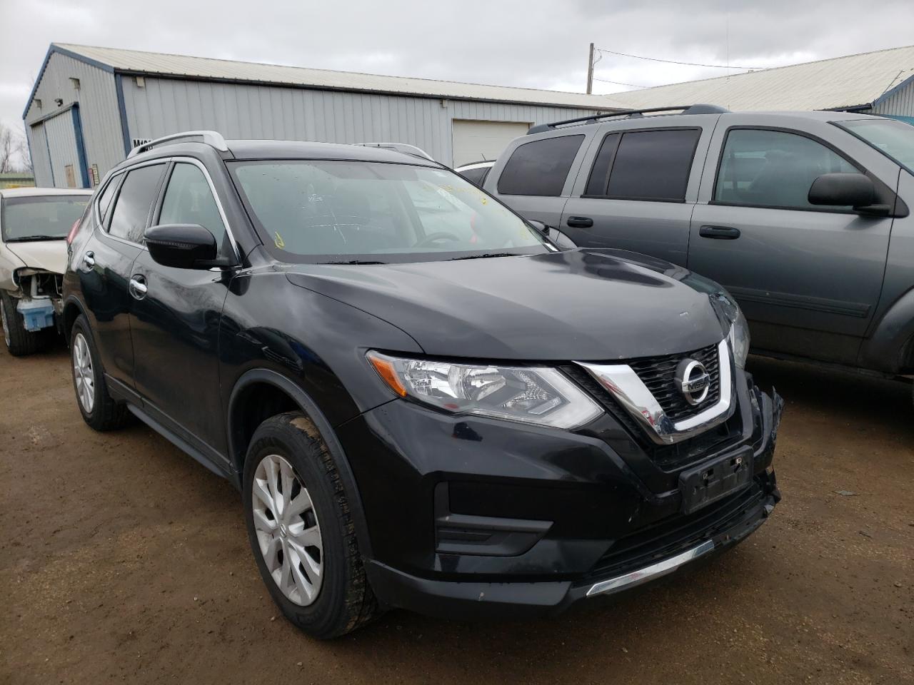 Photo 1 from auction – 2017 NISSAN ROGUE S with VIN JN8AT2MT9HW138077