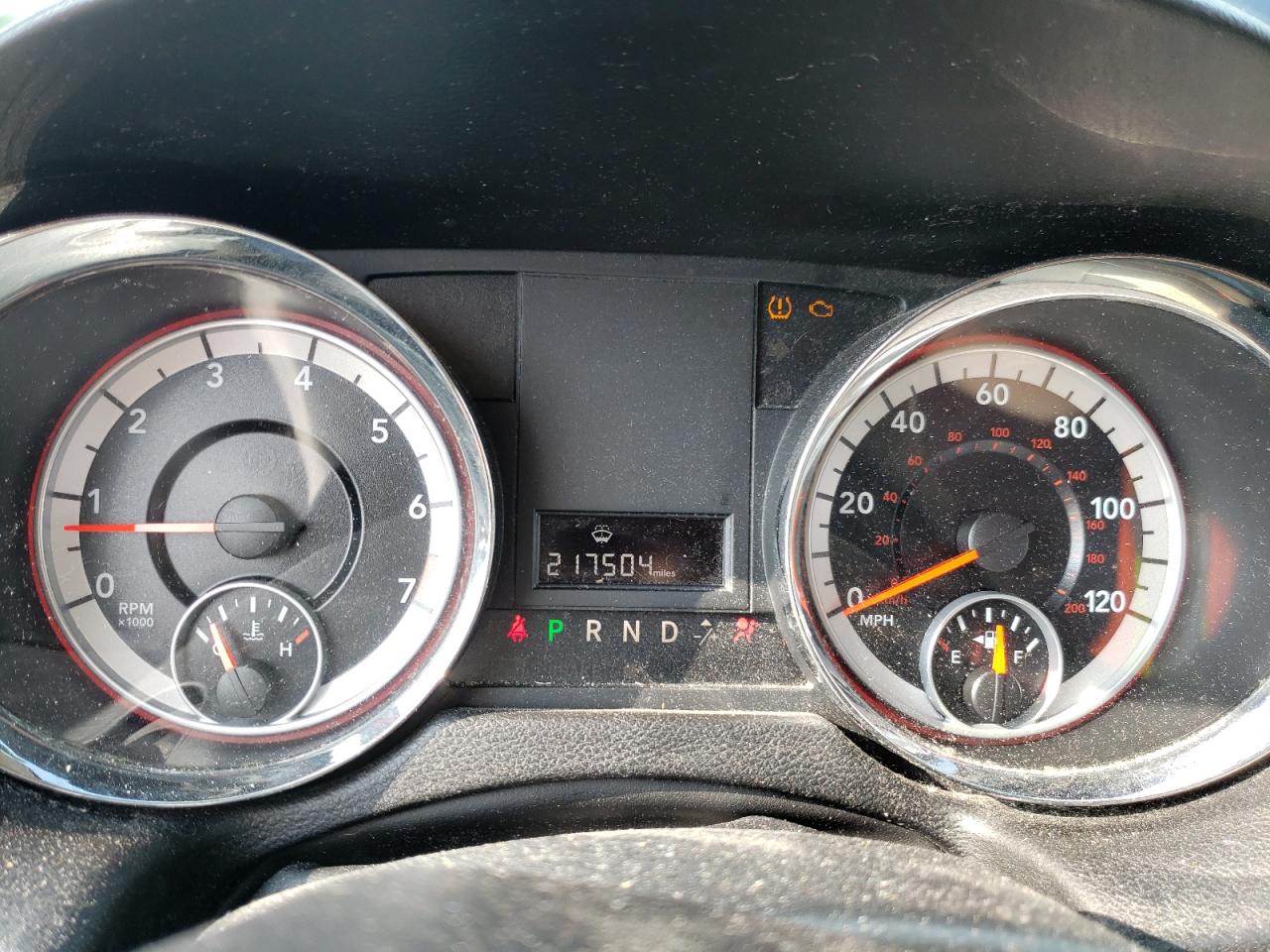 Photo 8 from auction – 2014 DODGE GRAND CARA with VIN 2C4RDGBG1ER102192